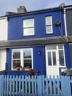 3 bedroom terraced house to rent, Cliftonville Road, St Leonards on sea