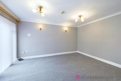 3 bedroom detached house for sale, Long Banks, Harlow CM18