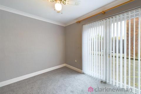 3 bedroom detached house for sale, Long Banks, Harlow CM18