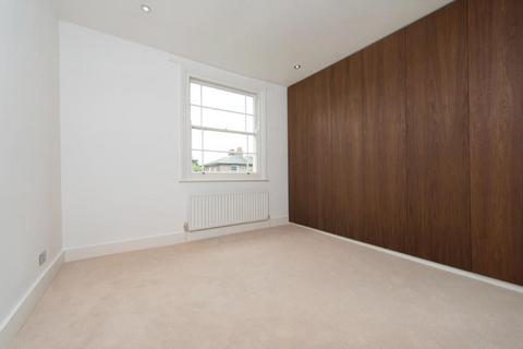 2 bedroom flat for sale, Cambridge Avenue, London NW6