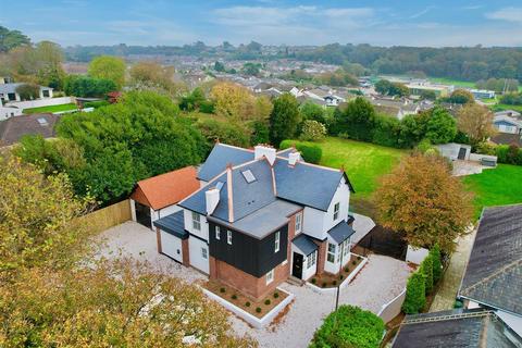 6 bedroom house for sale, Furzehatt Road, Plymouth PL9