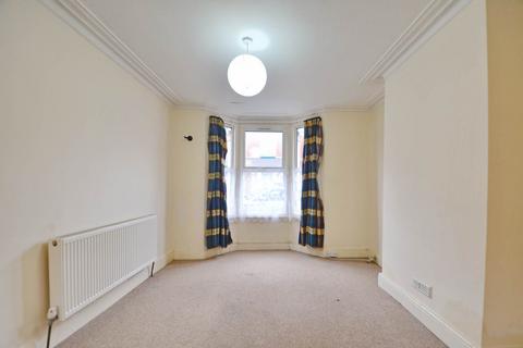 2 bedroom terraced house to rent, Maywood Avenue, Fishponds