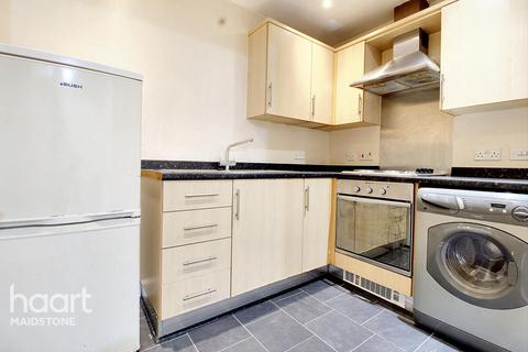 1 bedroom apartment to rent, Passmore Way, Maidstone