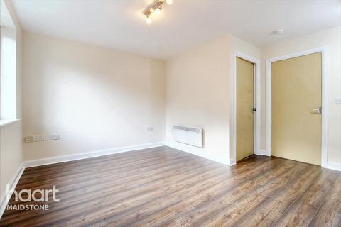 1 bedroom apartment to rent, Passmore Way, Maidstone