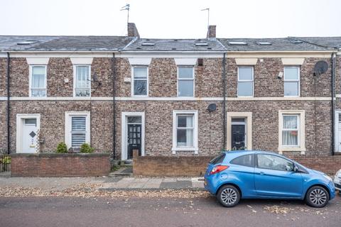 6 bedroom terraced house to rent, Chester Street, Newcastle Upon Tyne NE2