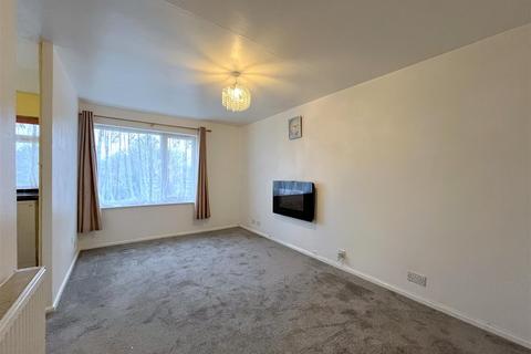 1 bedroom maisonette for sale, Cowper Close, Woodloes Park, Warwick