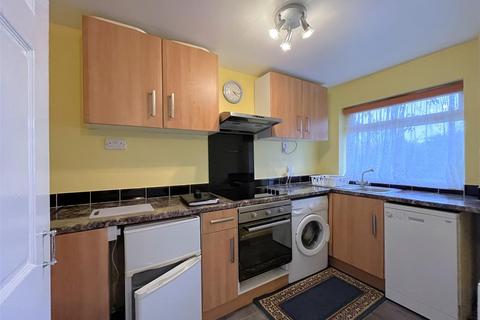 6 Cowper Close, Warwick, CV34 5YR