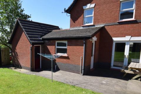 3 bedroom house to rent, Hillcroft, Governors Hill, Douglas, IM2 7DW