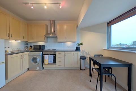 1 bedroom flat for sale, New Road, Bedfont, Feltham, TW14