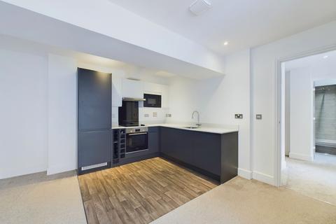 2 bedroom flat for sale, Flat 28, The Residence, Wycombe Road, Saunderton, High Wycombe