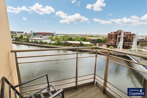 2 bedroom apartment for sale, Imperial Point, The Quays, Salford, Lancashire, M50