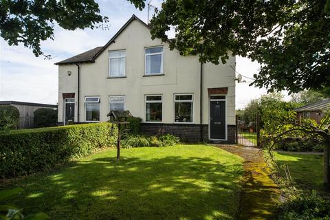 2 bedroom cottage for sale, 2 Burrows Cottage, Hall Lane, Brailsford