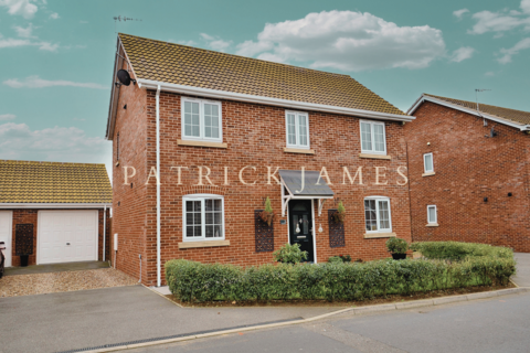 3 bedroom detached house for sale, Manningtree, CO11