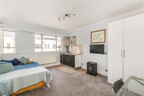 Studio to rent, Sloane Avenue, Chelsea, SW3