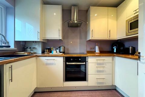 130 Bury Road, Radcliffe, Manchester, M26 2UX