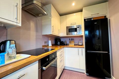 130 Bury Road, Radcliffe, Manchester, M26 2UX