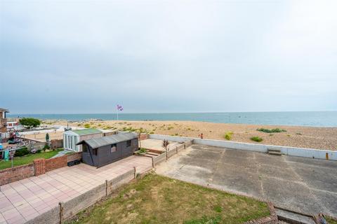 2 bedroom flat for sale, Southwood Road, Hayling Island PO11