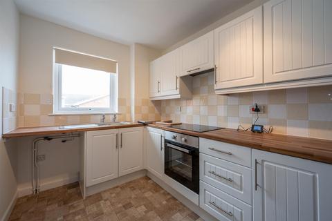 2 bedroom flat for sale, Southwood Road, Hayling Island PO11