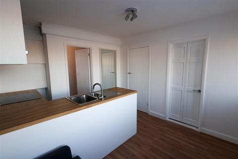 1 bedroom flat for sale, Winsor Close, Hayling Island PO11