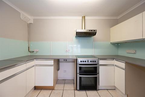 1 bedroom flat for sale, Spencer Close, Hayling Island PO11