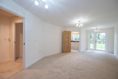 1 bedroom flat for sale, St. Marys Road, Hayling Island PO11