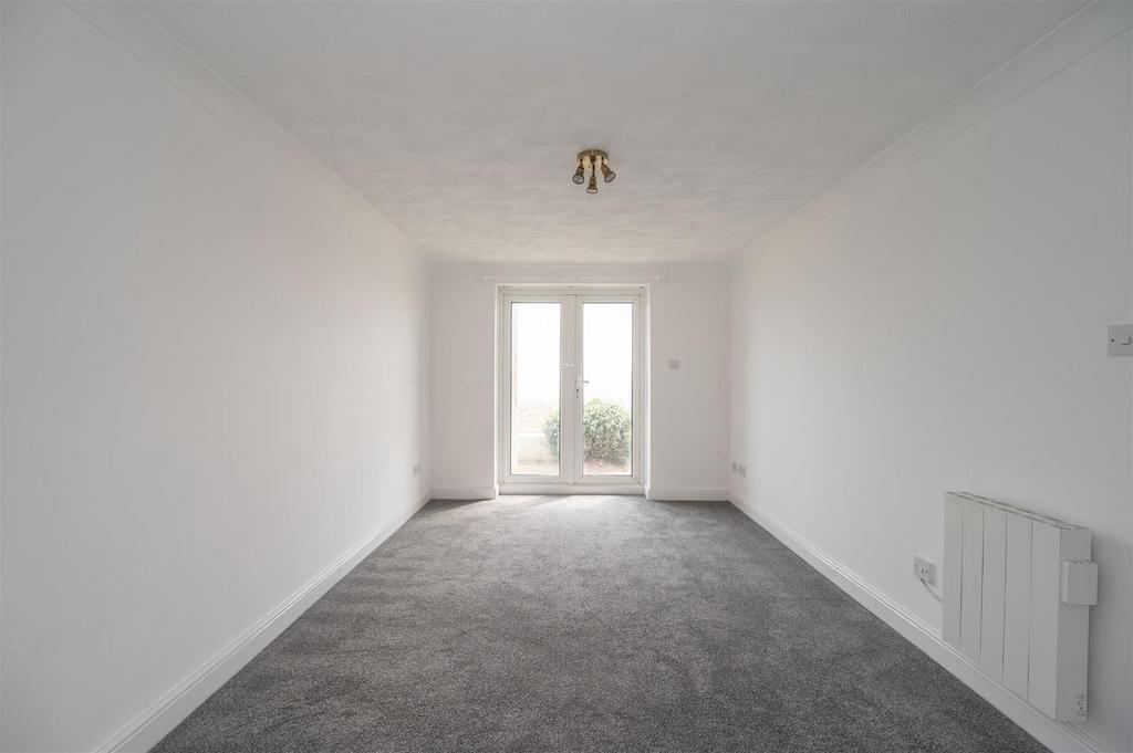 7 Pebble Court 23 12.jpg