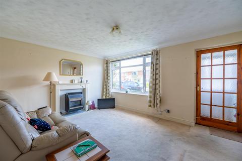 2 bedroom house for sale, Linden Grove, Hayling Island PO11