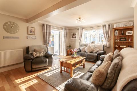 5 Richmond Park, Ystradgynlais, Swansea, SA9 1SG