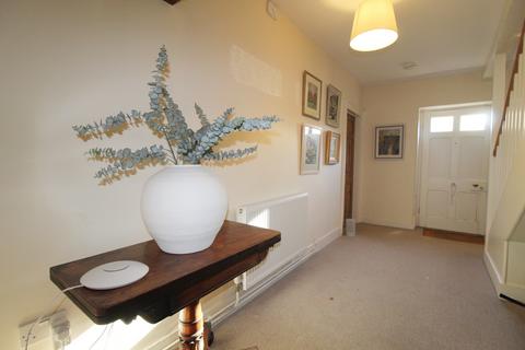 4 bedroom detached house to rent, Main Street, Ufford PE9