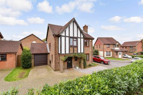 3 bedroom detached house for sale, The Weavers, Maidstone, Kent