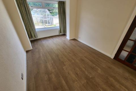 undefined, LEEDS LS4