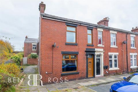 2 bedroom end of terrace house for sale, Queen Street, Lostock Hall, Preston