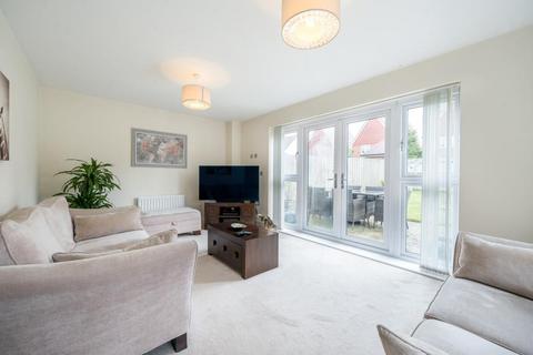 3 bedroom semi-detached house for sale, Wokingham,  Berkshire,  RG40