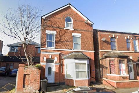 2 bedroom flat to rent, Dicconson Street, Swinley, Wigan, WN1 2AT