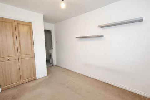 39 Bourtree Crescent, Law, Carluke, ML8 5GH