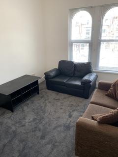 2 bedroom flat to rent, LEEDS LS3