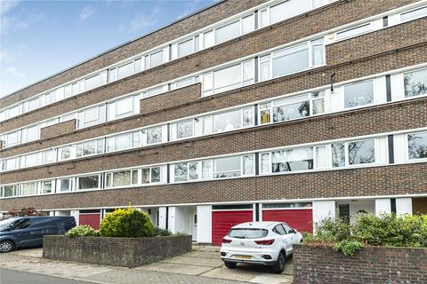 2 bedroom apartment for sale, Fair Acres, Bromley, BR2