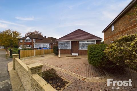 3 bedroom bungalow for sale, Cumberland Road, Ashford, Surrey, TW15