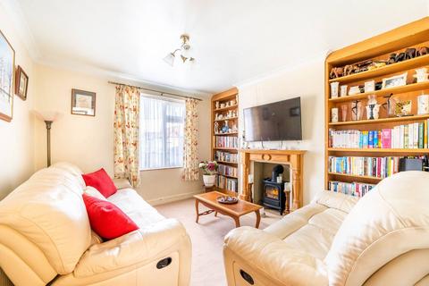 3 bedroom maisonette for sale, Lavender Grove, Mitcham, CR4