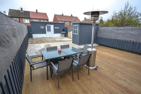 2 bedroom terraced house for sale, Brisbane Avenue, South Shields