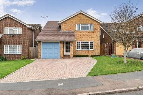 4 bedroom detached house for sale, Longland Avenue, Storrington, West Sussex, RH20