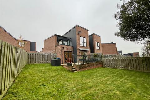 16 Grays Crescent, Newhaven, BN9 9FE