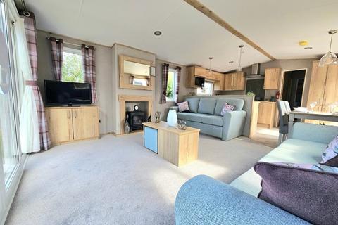 2 bedroom lodge for sale, Dawlish Sands Holiday Park