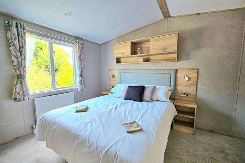 2 bedroom lodge for sale, Dawlish Sands Holiday Park