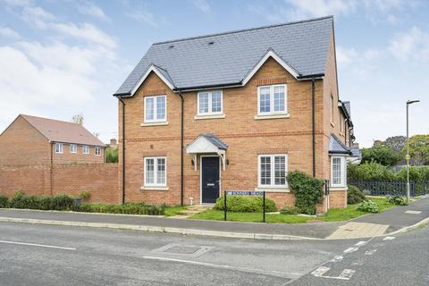 3 bedroom semi-detached house for sale, Bonners Mead, Benson, OX10