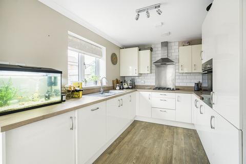 63 Bonners Mead, Benson, Wallingford, OX10 6EU