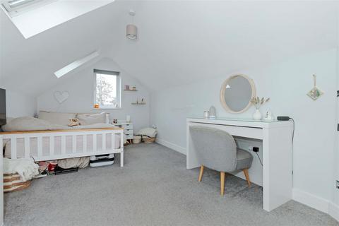 1 bedroom flat for sale, King Edward Avenue, Worthing