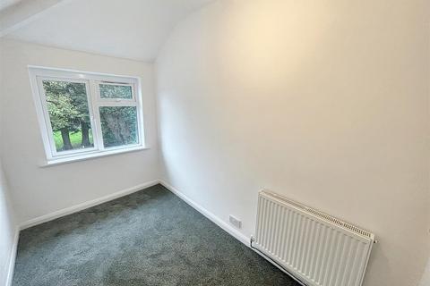34 Whitehouse Common Road, Sutton Coldfield, B75 6HB