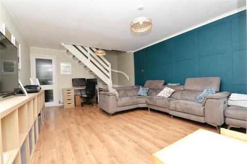 2 bedroom semi-detached house for sale, Carisbrooke Court, New Milton, Hampshire, BH25