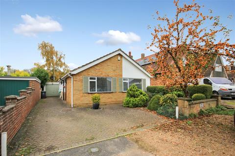 3 bedroom detached bungalow for sale, Woodland Road, Rushden NN10